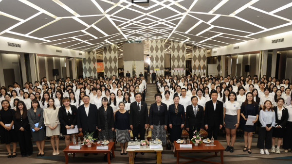 สช. ผนึกความร่วมมือไทย–จีน ขับเคลื่อนนโยบาย ศธ. พัฒนาทักษะแห่งอนาคต ส่งมอบครูอาสาสมัครสอนภาษาจีน รุ่นที่ 24 จำนวน 232 คนทั่วประเทศ