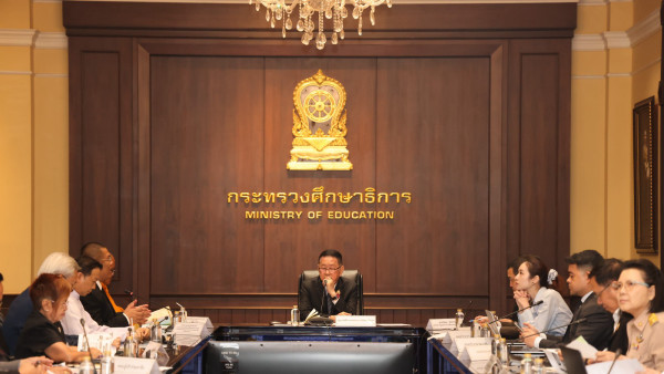 รมว. “ประเสริฐ” พร้อม เลขาธิการ กช. “มณฑล” ตั้งโต๊ะรับฟังเสียงสะท้อนปัญหาชาวการศึกษาเอกชน ยก รร.เอกชนเป็น ”หุ้นส่วนสำคัญ” ช่วยพัฒนาการศึกษาของประเทศ