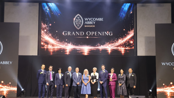 เลขาธิการ กช. ร่วมพิธีเปิดโรงเรียนนานาชาติ วิคคอมบ์ แอบบี้ แบงคอก